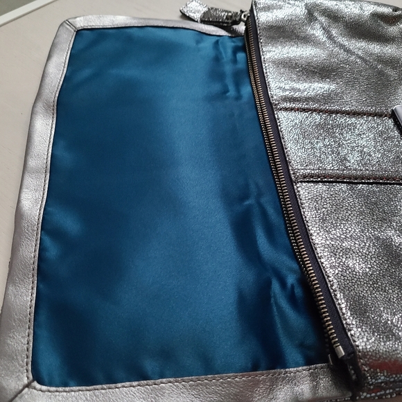 COPY - COACH Kristin Clutch Studded Limited Edition Metallic - Great for Prom! - Picture 8 of 15